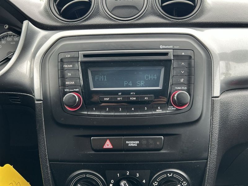 Suzuki Vitara bild 11