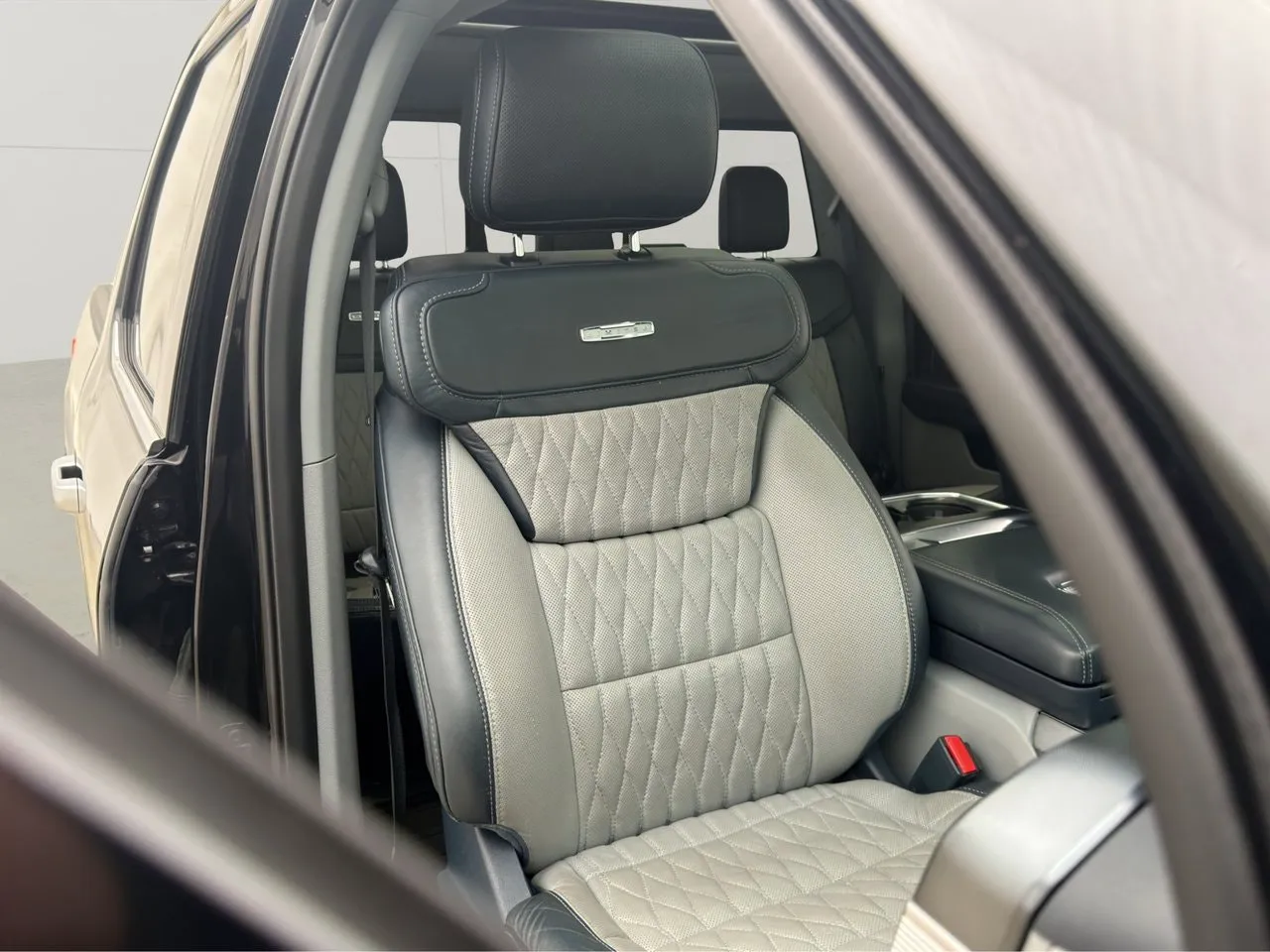 Vehicle image 36