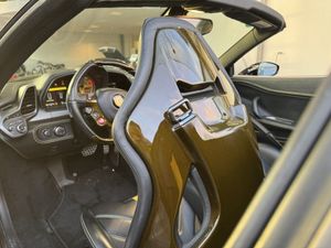 Ferrari 458 bild 15