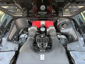 Ferrari 458 bild 21