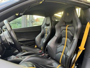 Ferrari 458 bild 9