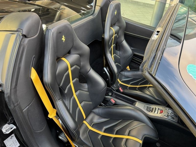 Ferrari 458 bild 13