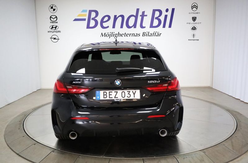 BMW 120 bild 8