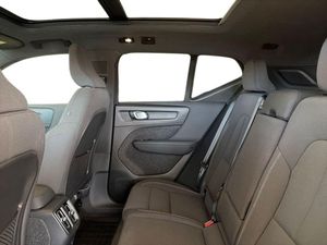Volvo EX40 bild 12