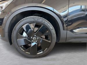 Volvo EX40 bild 8