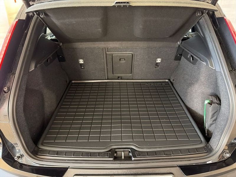Volvo EX40 bild 18