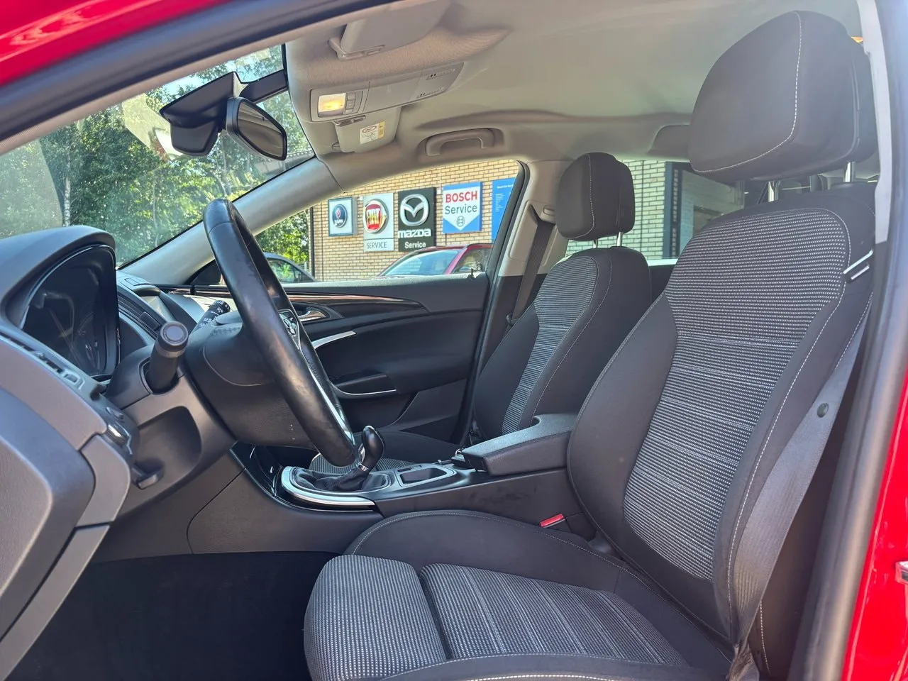 Vehicle image 12