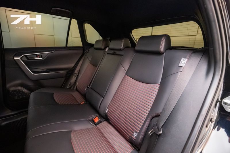 Toyota RAV4 bild 17