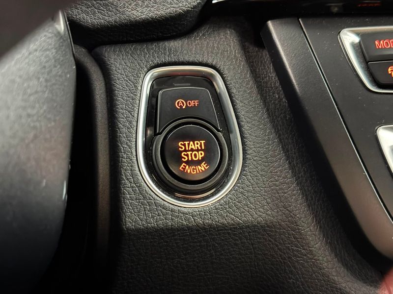 BMW 320 bild 12
