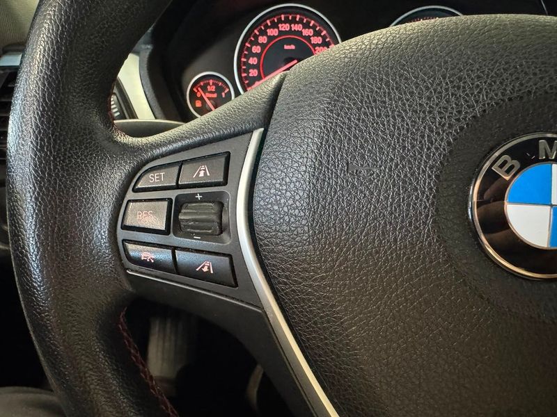 BMW 320 bild 10