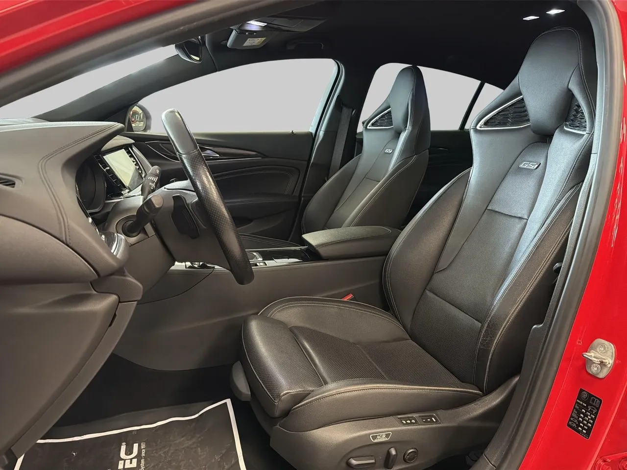 Vehicle image 23