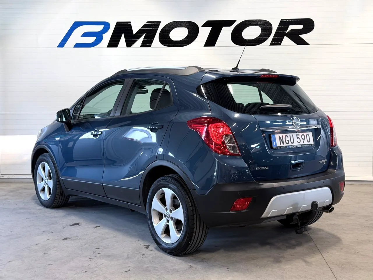 Vehicle image 7