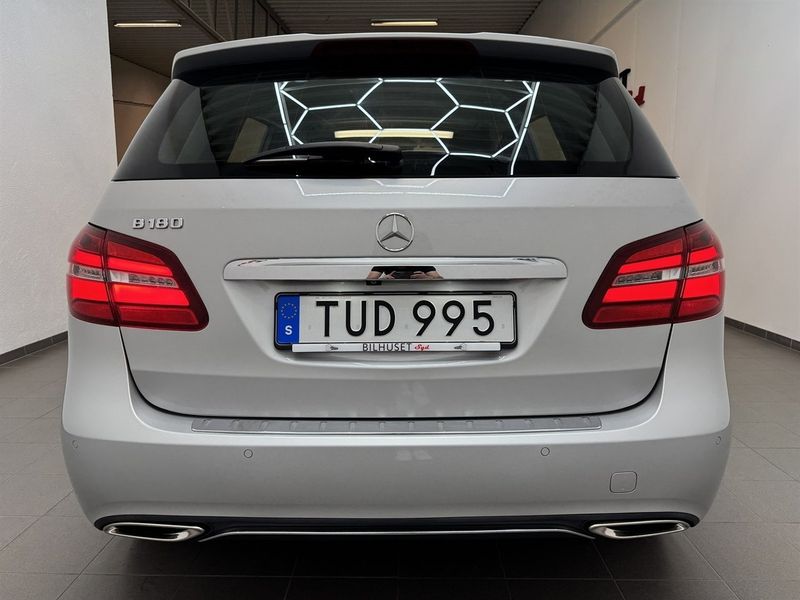 Mercedes B180 bild 6