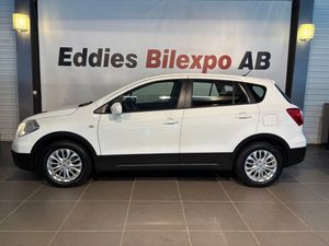 Suzuki S-CROSS bild 2