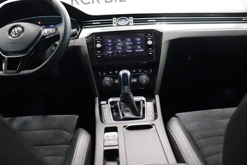 Volkswagen Passat bild 17
