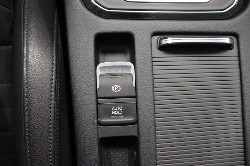 Volkswagen Passat bild 26
