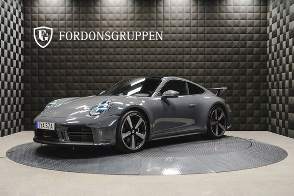 Porsche 992 911 992.2 Carrera PDK / Aerokit / SE SPEC - 2025
