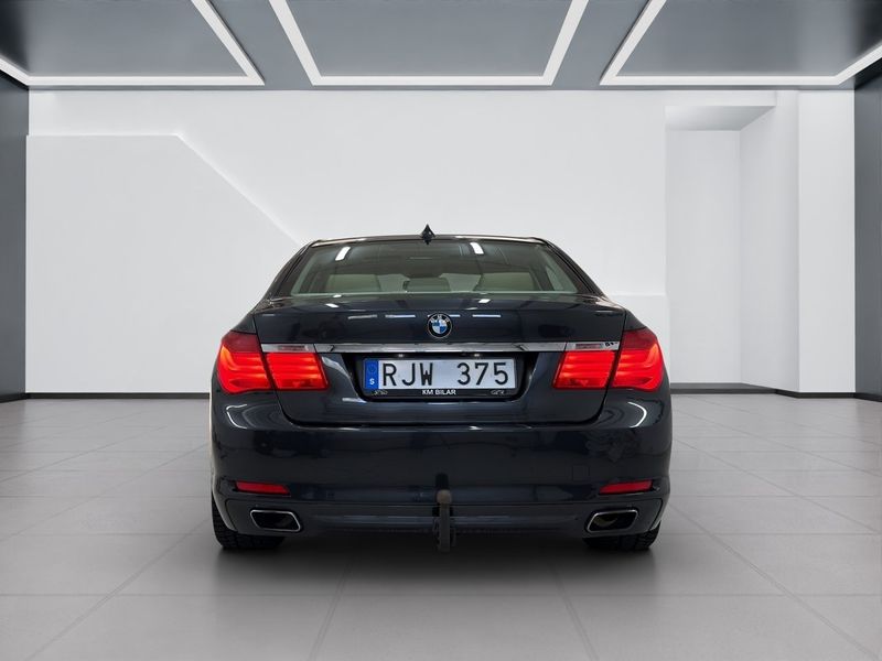 BMW 740 bild 6