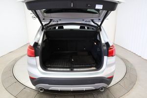 BMW X1 bild 9