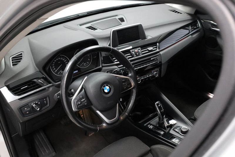 BMW X1 bild 6