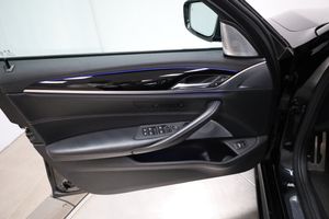 BMW M550 bild 15