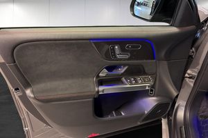 Mercedes GLB220 bild 13