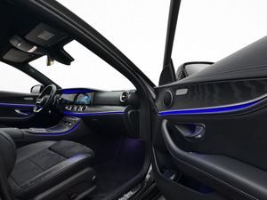 Mercedes E300 bild 12