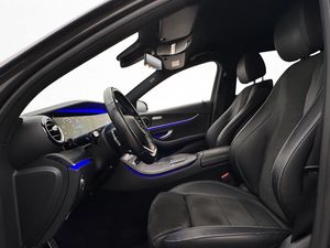Mercedes E300 bild 9