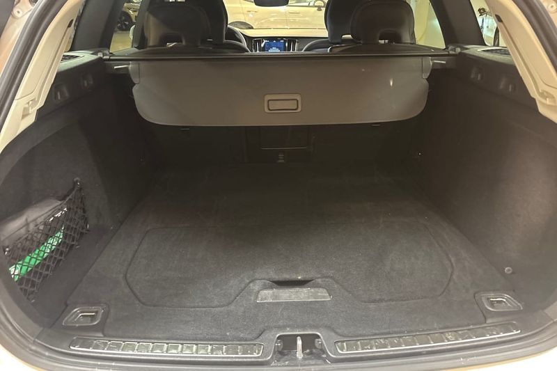 Volvo V60 bild 13