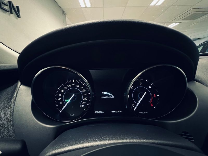 Jaguar XE bild 16
