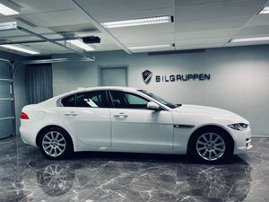 Jaguar XE bild 3