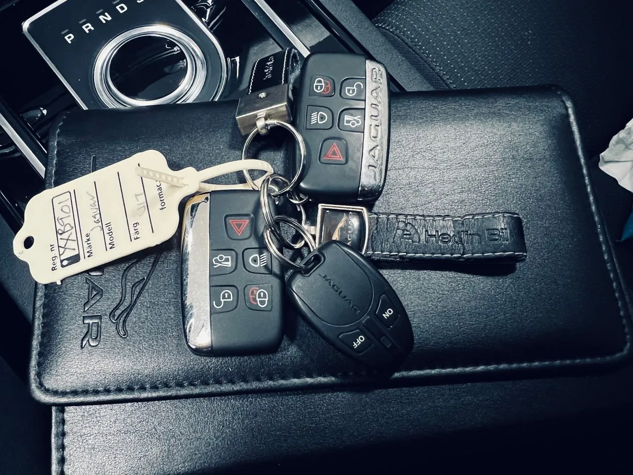Vehicle image 21