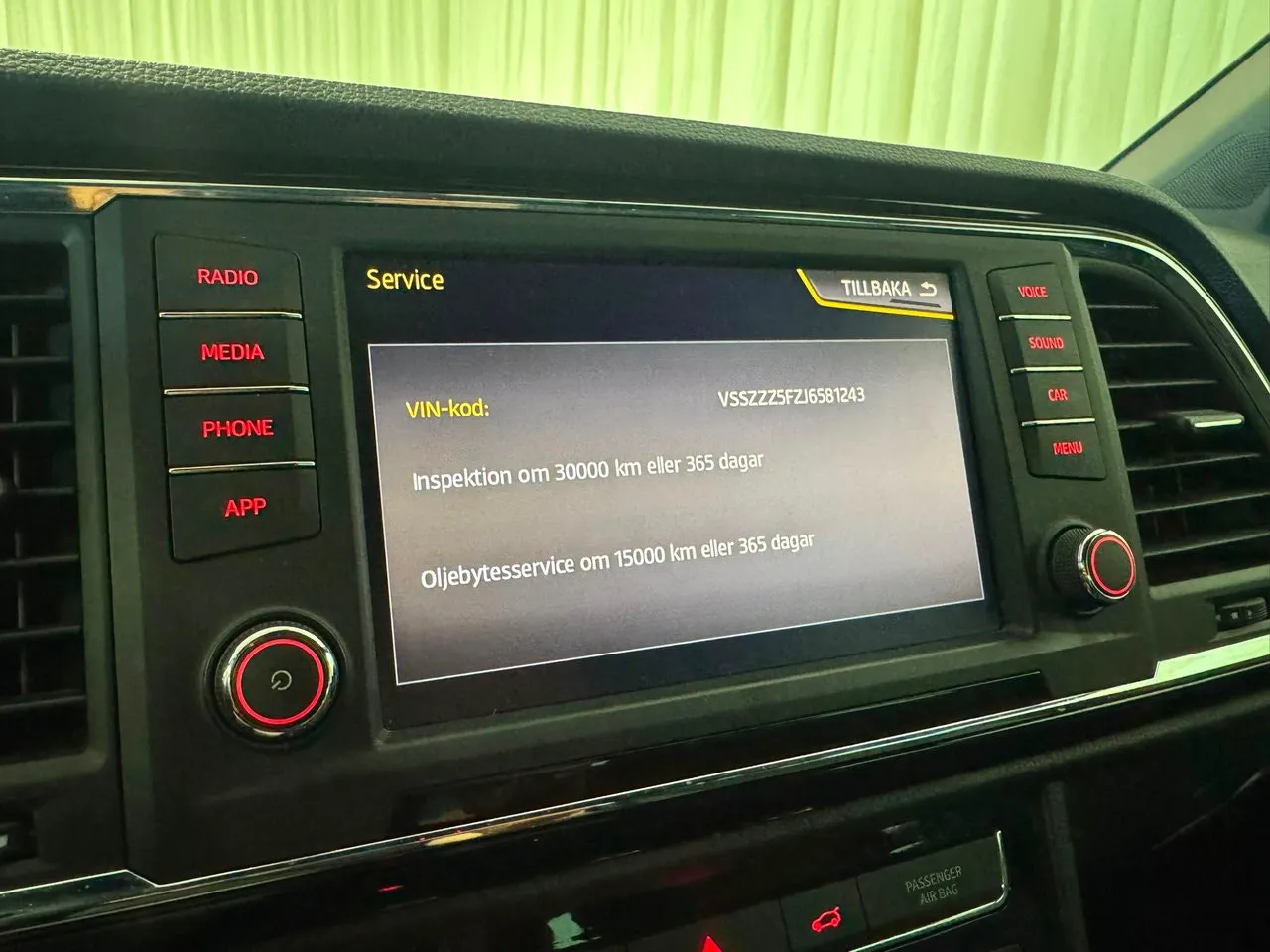 Vehicle image 20