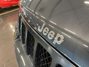 Jeep Grand Cherokee bild 12