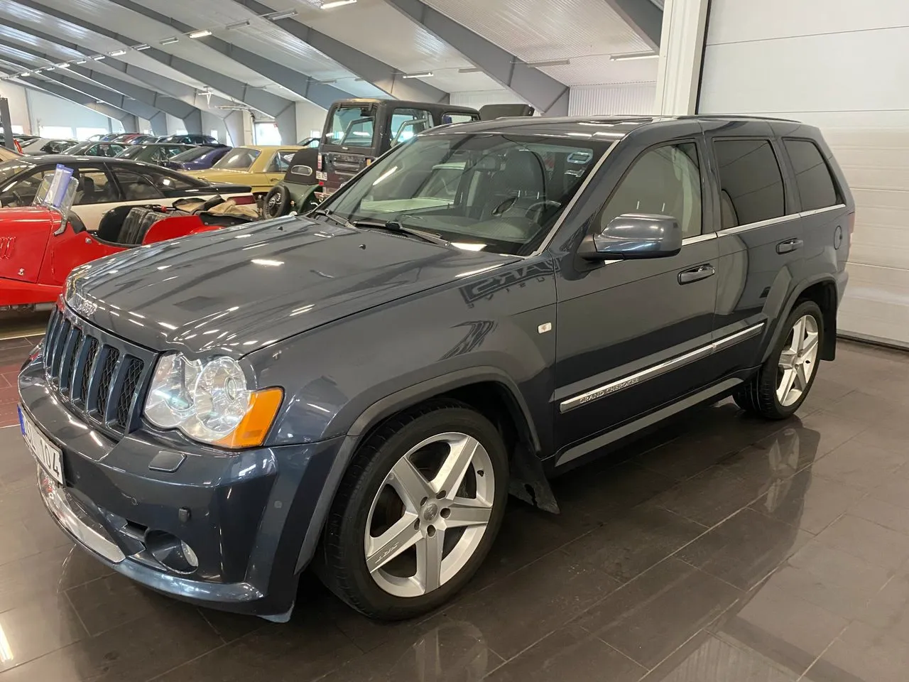 Vehicle image 1