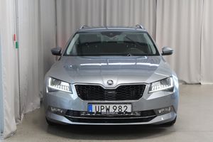 Skoda Superb bild 7