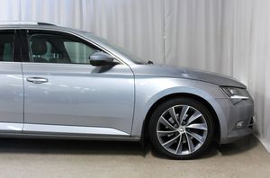 Skoda Superb bild 3