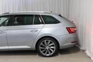 Skoda Superb bild 8