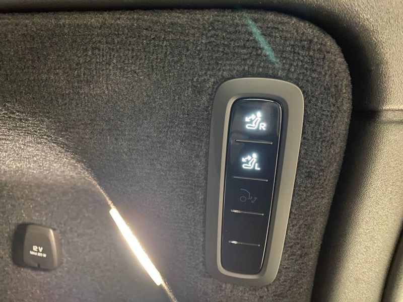 Volvo EX90 bild 8
