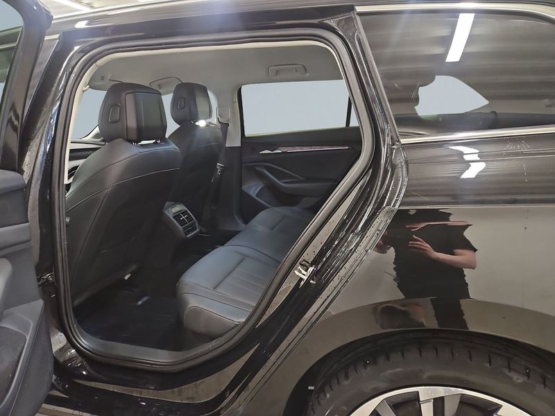 Skoda Superb bild 13