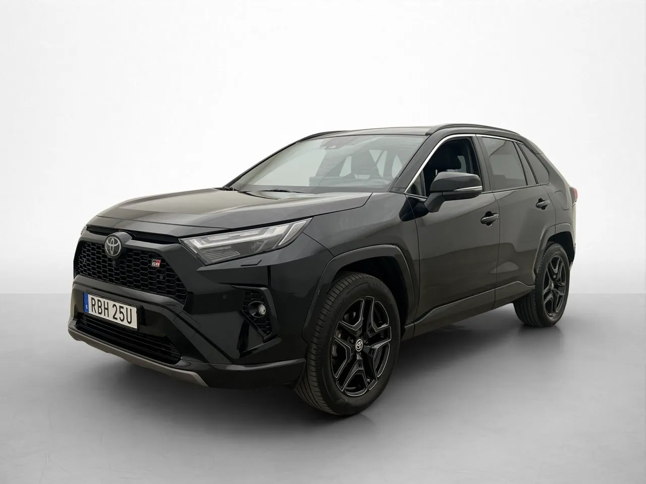 Vehicle image 32