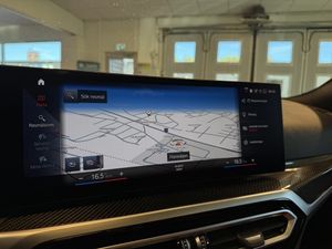 BMW 330 bild 15