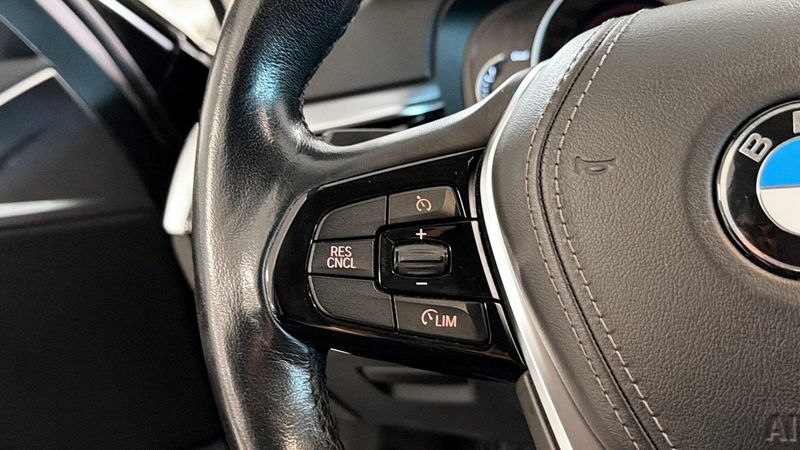BMW 520 bild 18