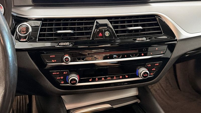 BMW 520 bild 16