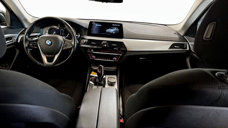 BMW 520 bild 4