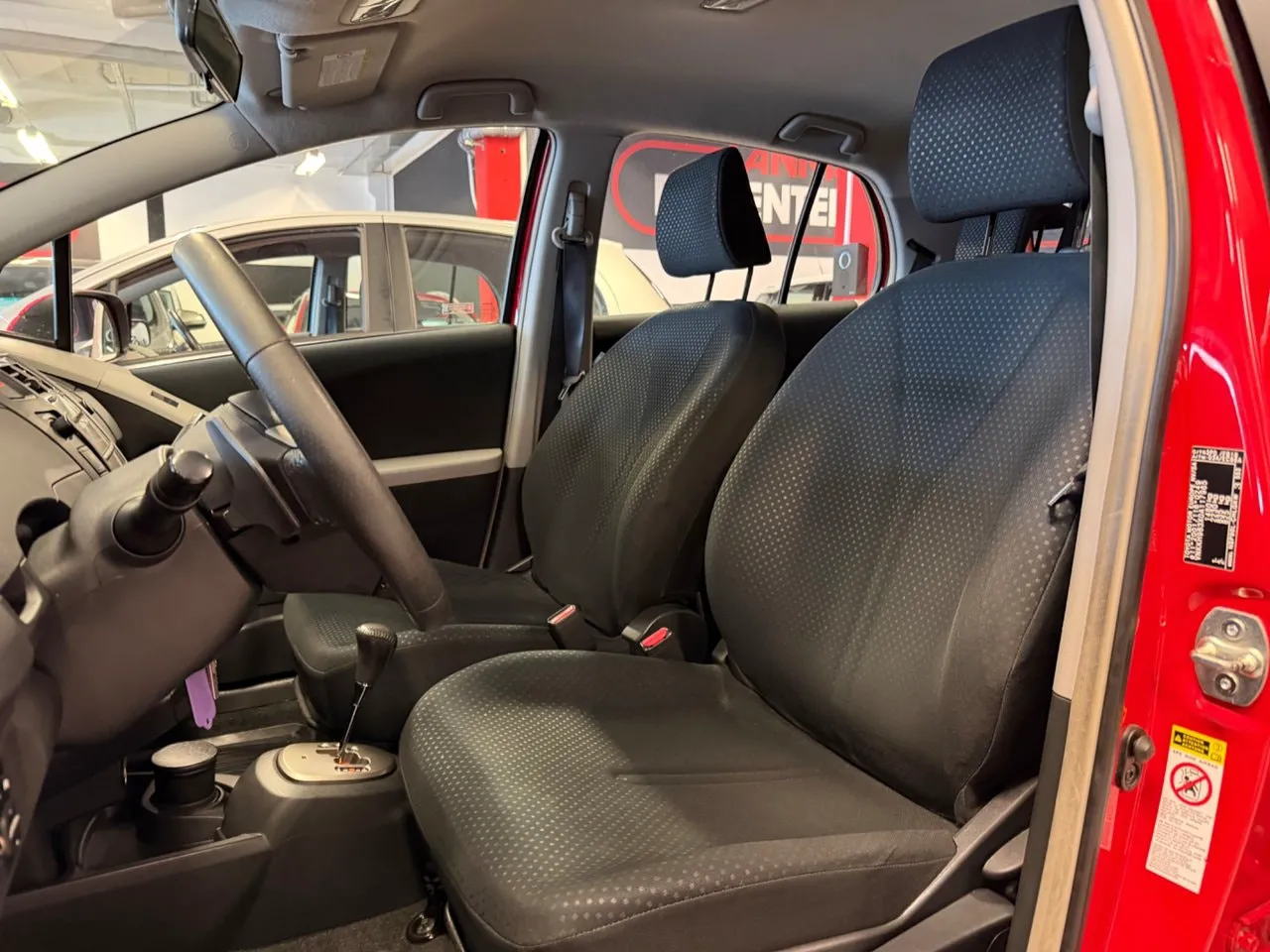 Vehicle image 15