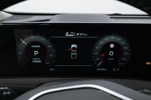 Nissan Ariya bild 8