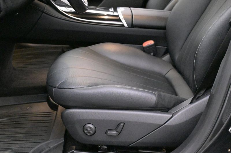 Mercedes EQE300 bild 10