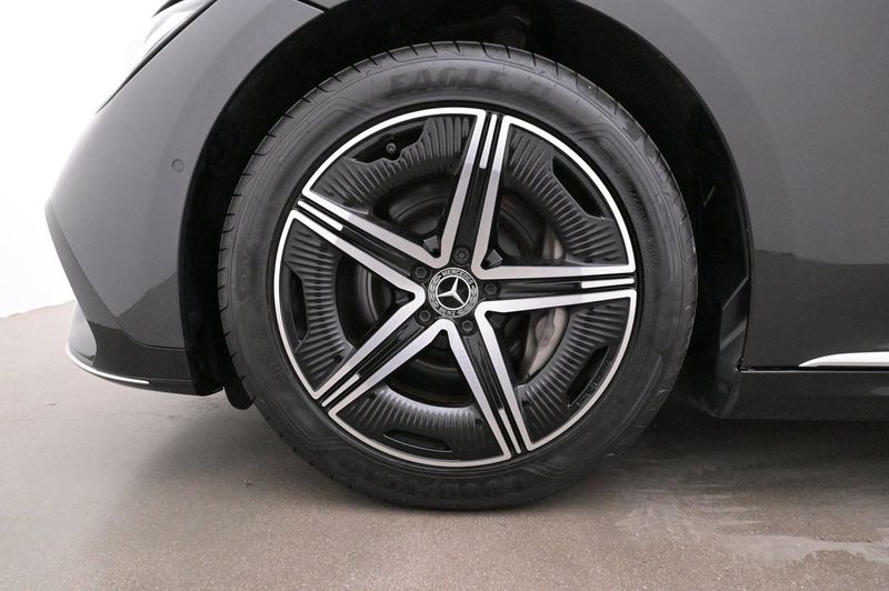 Mercedes EQE300 bild 27