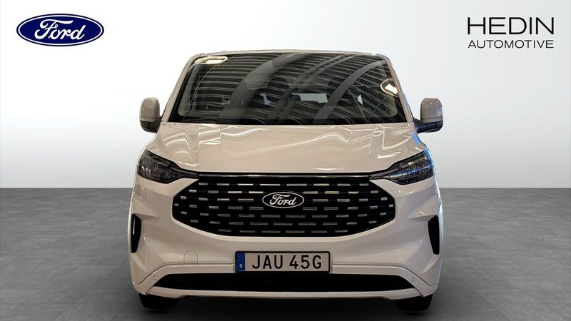 Ford Tourneo Custom bild 8